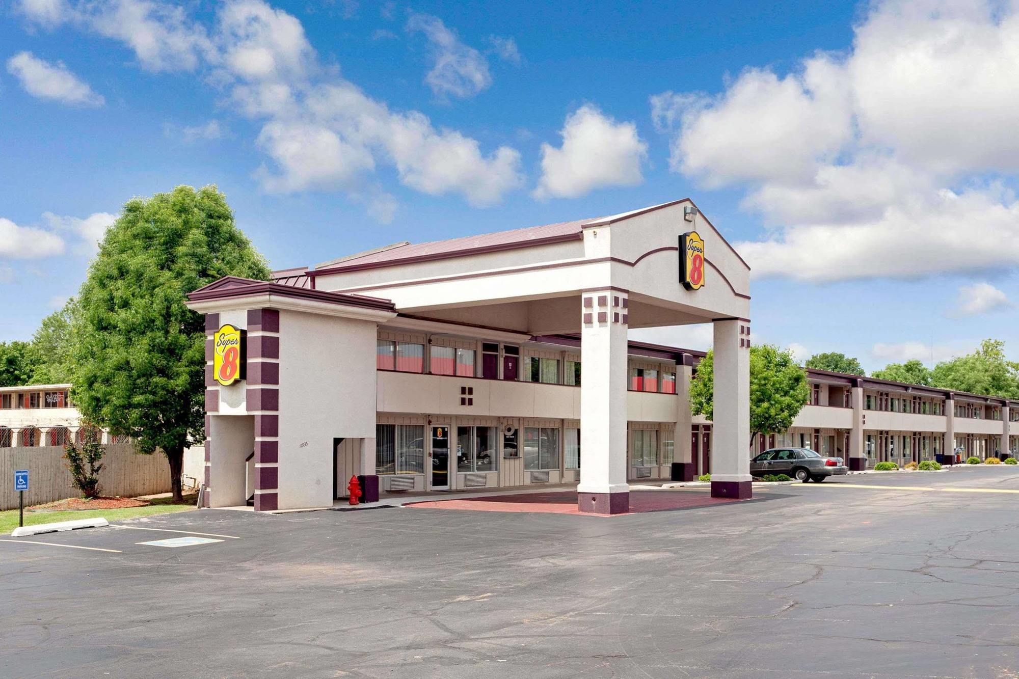 Super 8 By Wyndham Oklahoma/Frontier City Едмънд Екстериор снимка
